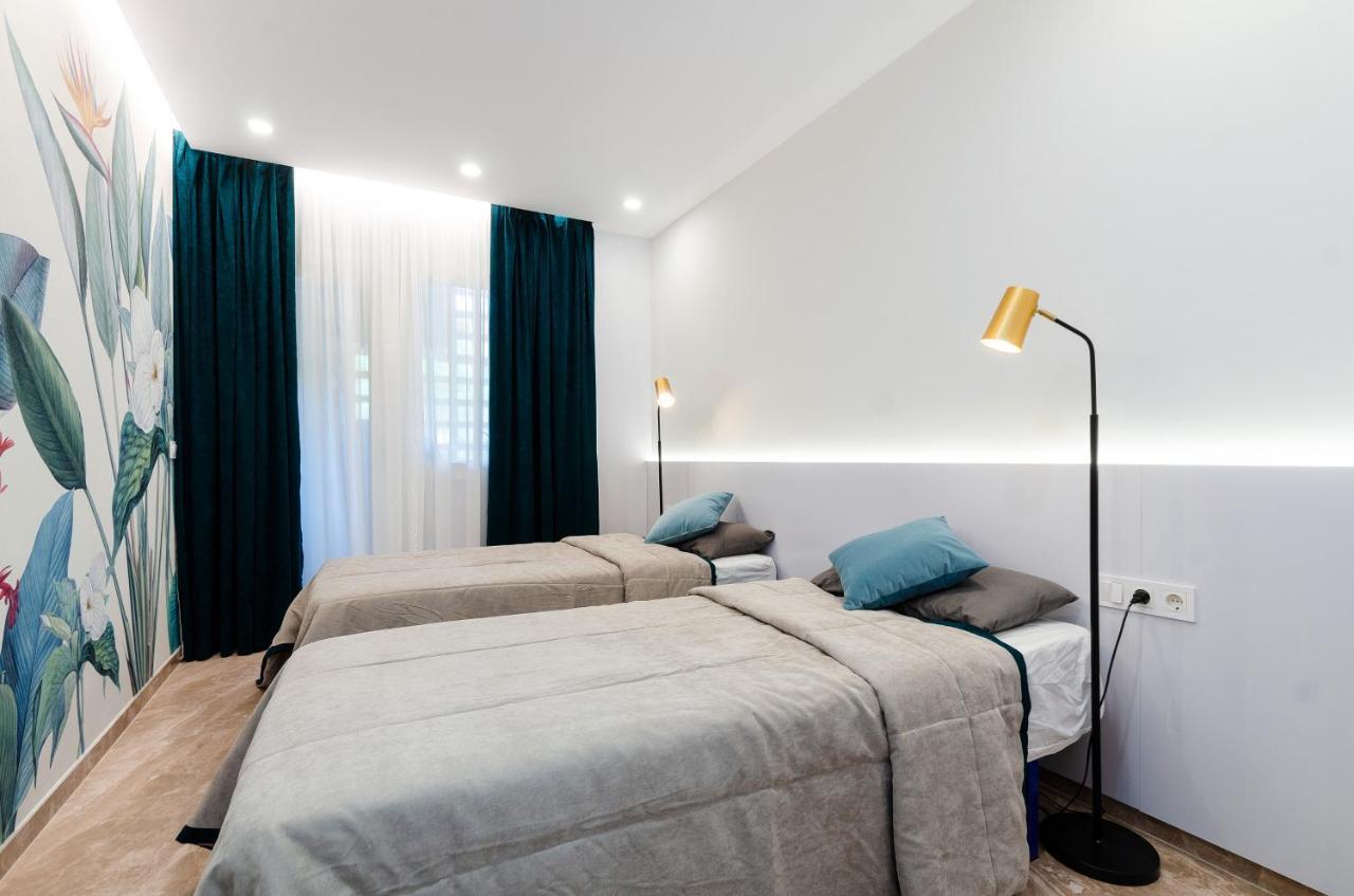 Luxury Blue Coast Seaside Retreat Marbella Apartment Ngoại thất bức ảnh