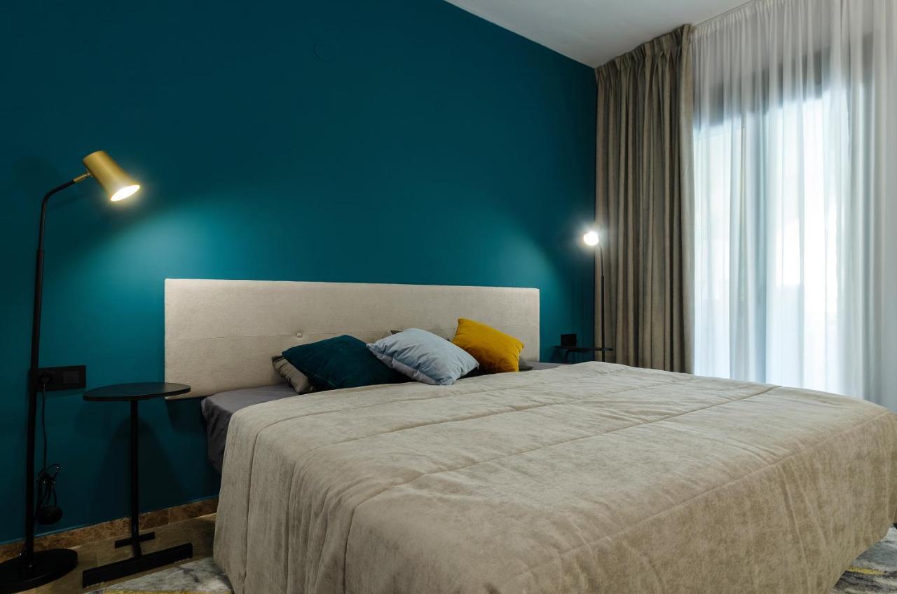 Luxury Blue Coast Seaside Retreat Marbella Apartment Ngoại thất bức ảnh
