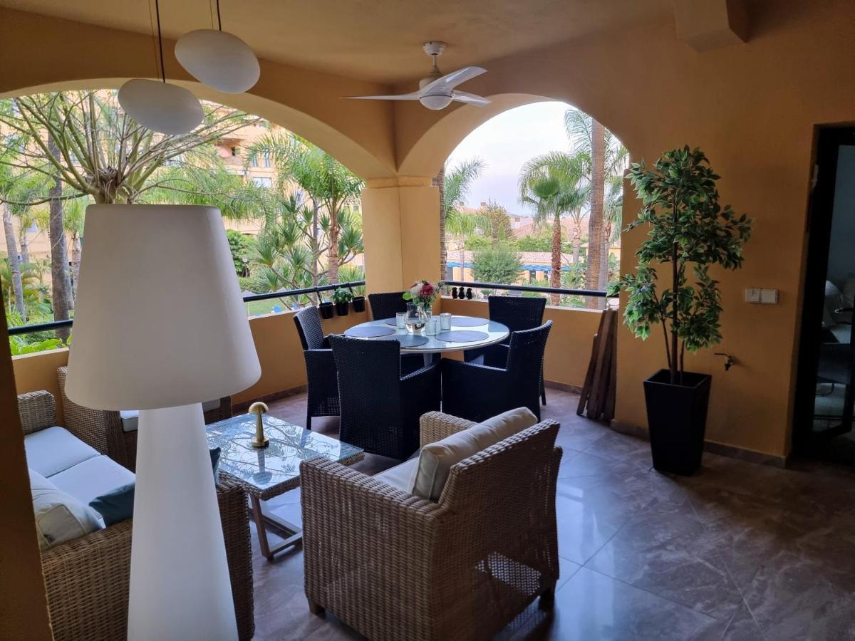 Luxury Blue Coast Seaside Retreat Marbella Apartment Ngoại thất bức ảnh