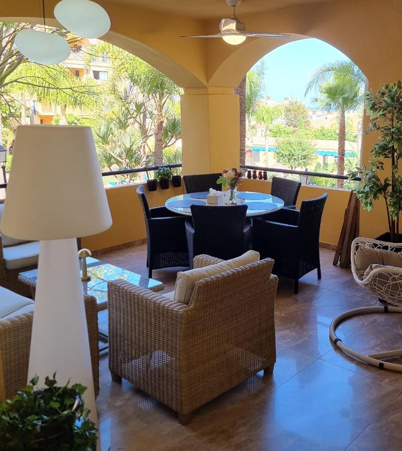 Luxury Blue Coast Seaside Retreat Marbella Apartment Ngoại thất bức ảnh