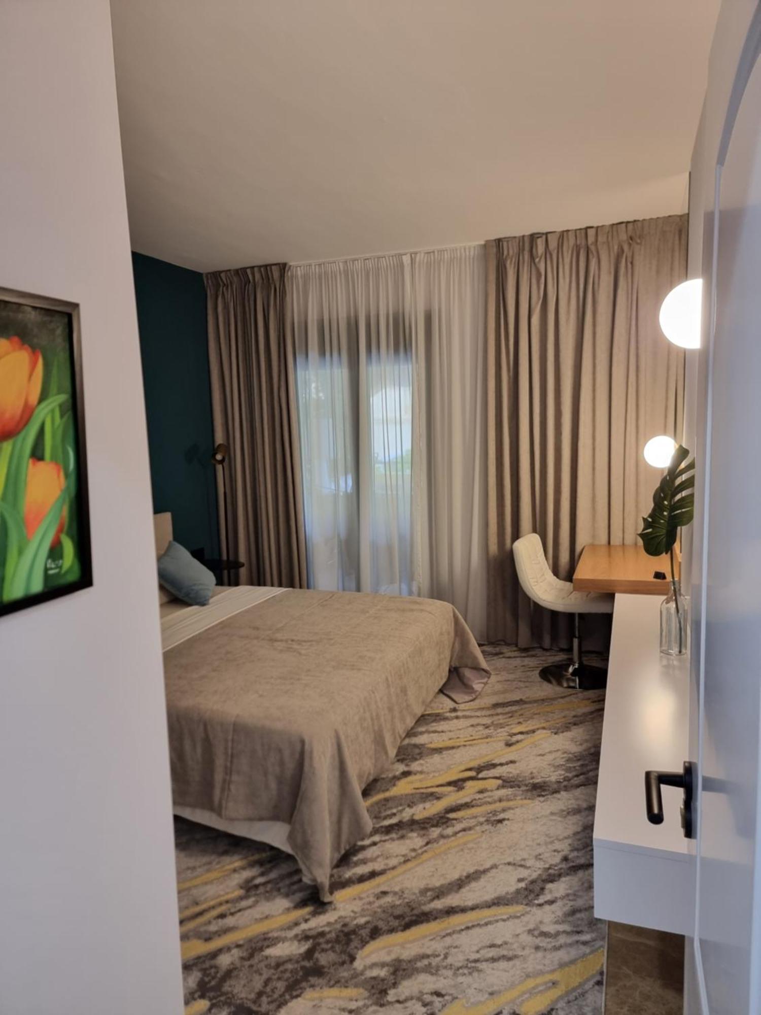 Luxury Blue Coast Seaside Retreat Marbella Apartment Ngoại thất bức ảnh